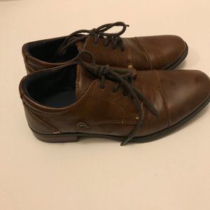 Dress shoes boys American eagle 2.5